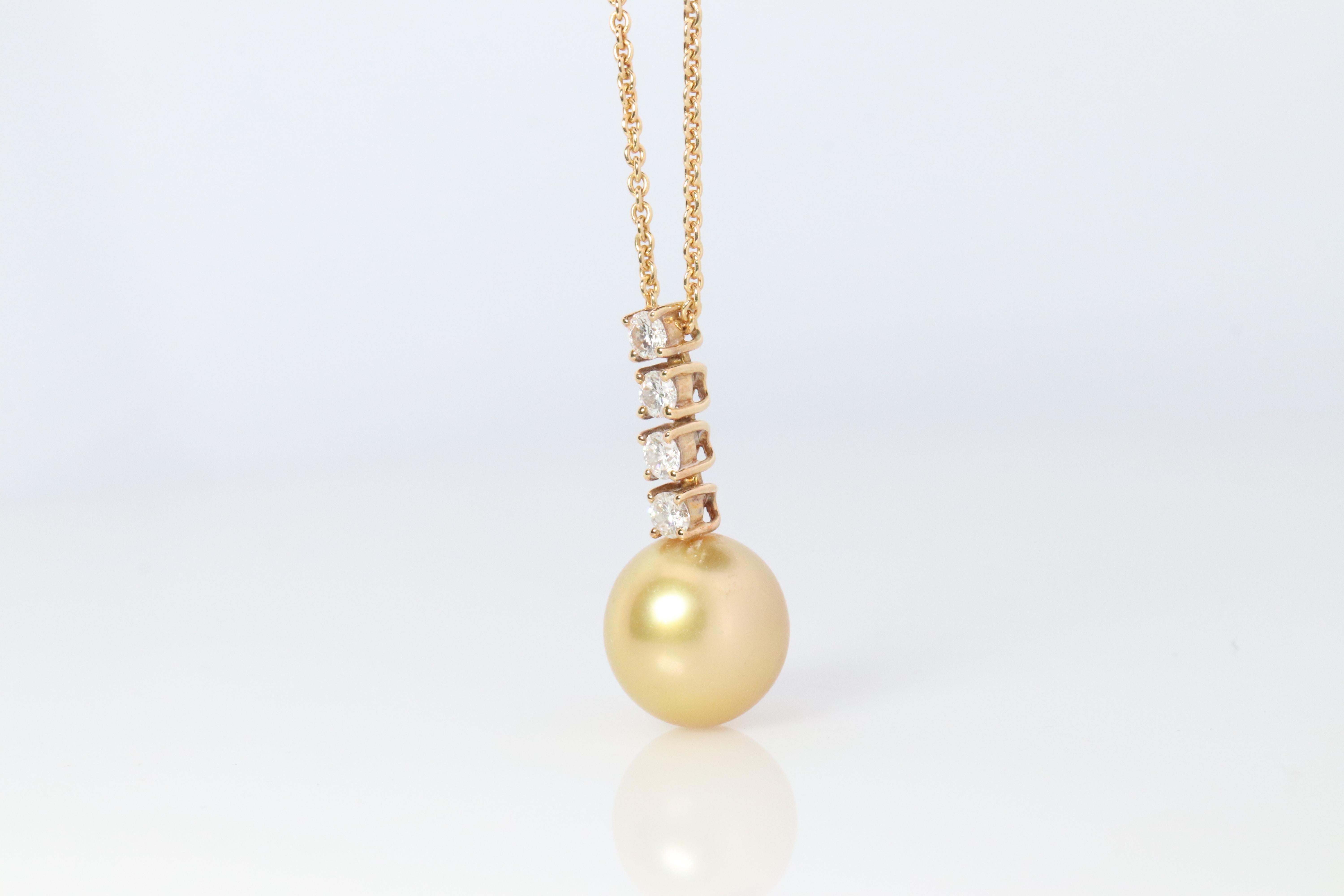 Mikimoto-Anhänger. Echte 18k Gelbgold Mikimoto Südseeperlenkette (Rundschliff) im Angebot