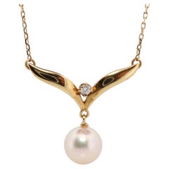 Mikimoto-Anhänger. Vintage 18 Karat Gold Mikimoto Perlen-Diamant-Halskette.