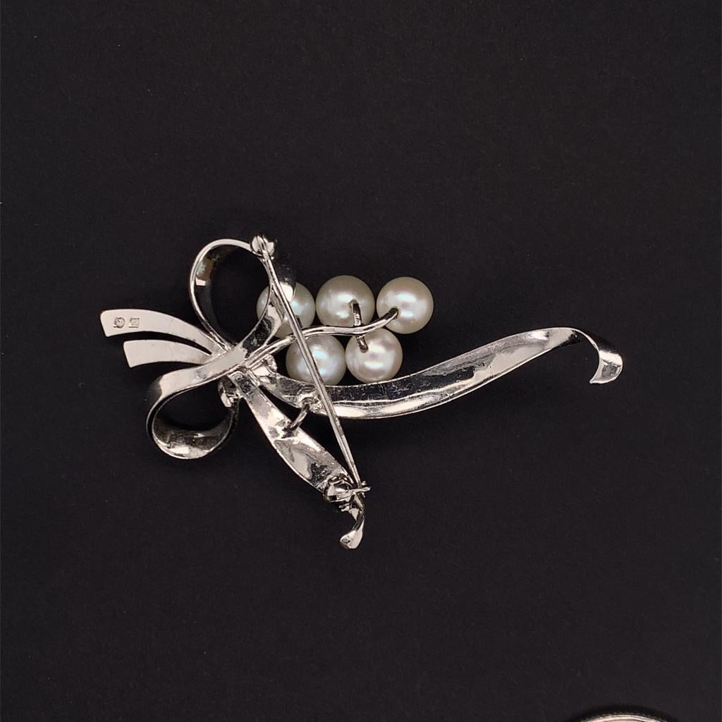 Taille ronde Mikimoto Broche en argent sterling avec perles de 7,44 carats