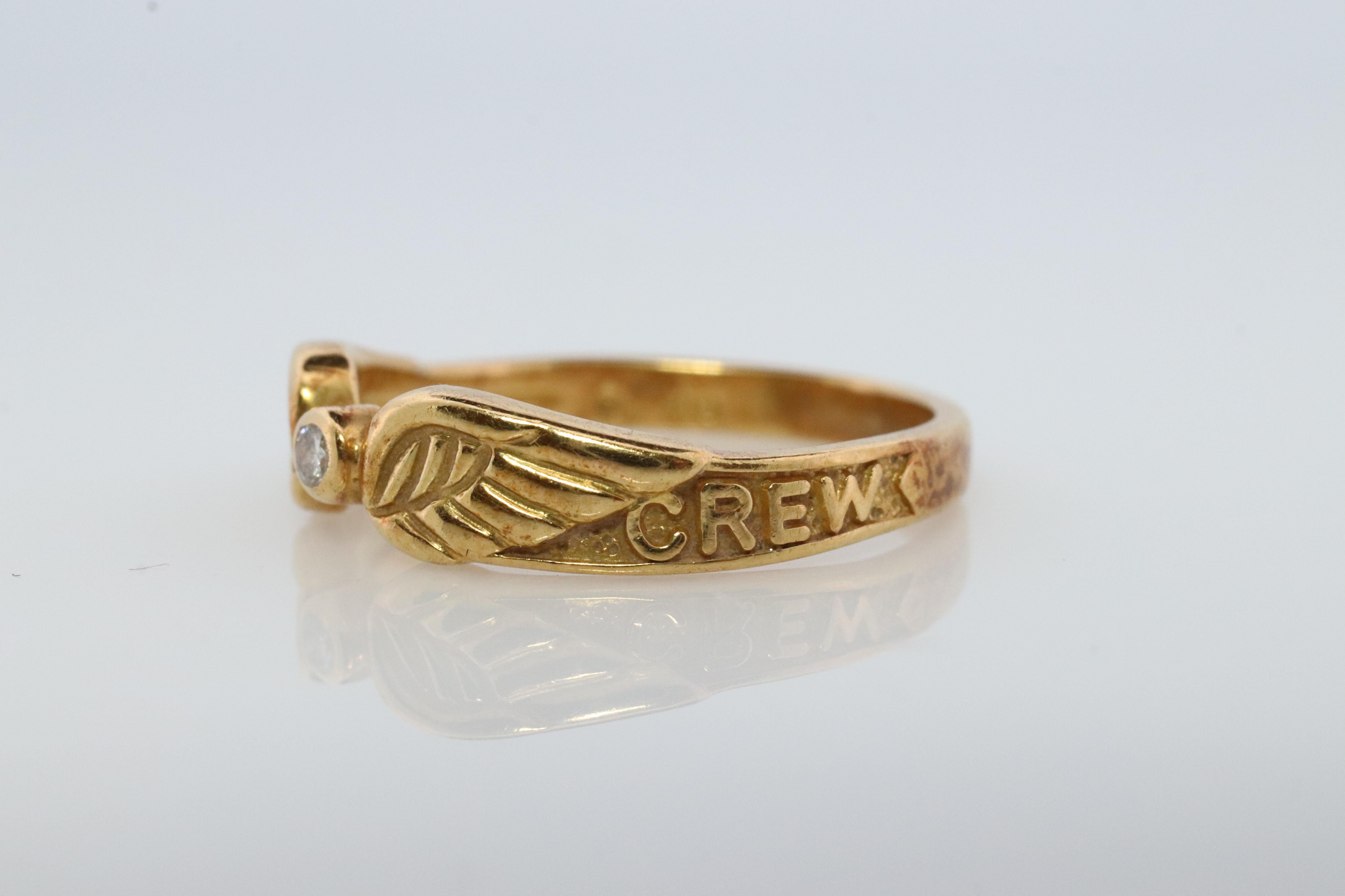Genuine MIKIMOTO ring

18k Yellow Gold Diamond solitaire

MIKIMOTO Double wing design.

Details:

Size 5.75
2.9grams total
2mm diamond
5mm wide