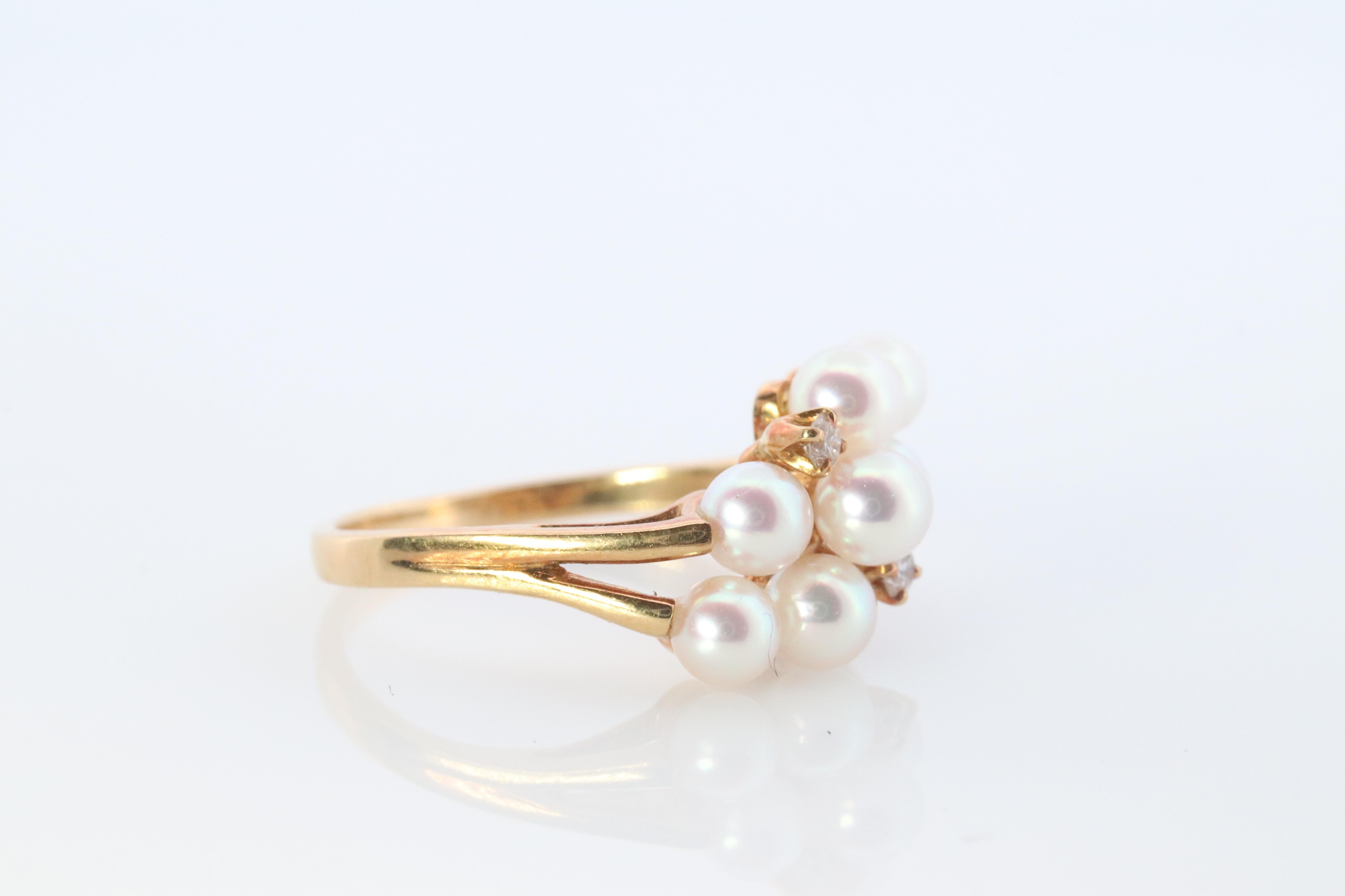 Mikimoto Ring. Vintage 18k Gold Mikimoto Pearl and Diamond Cluster. Vines Grapes For Sale 1