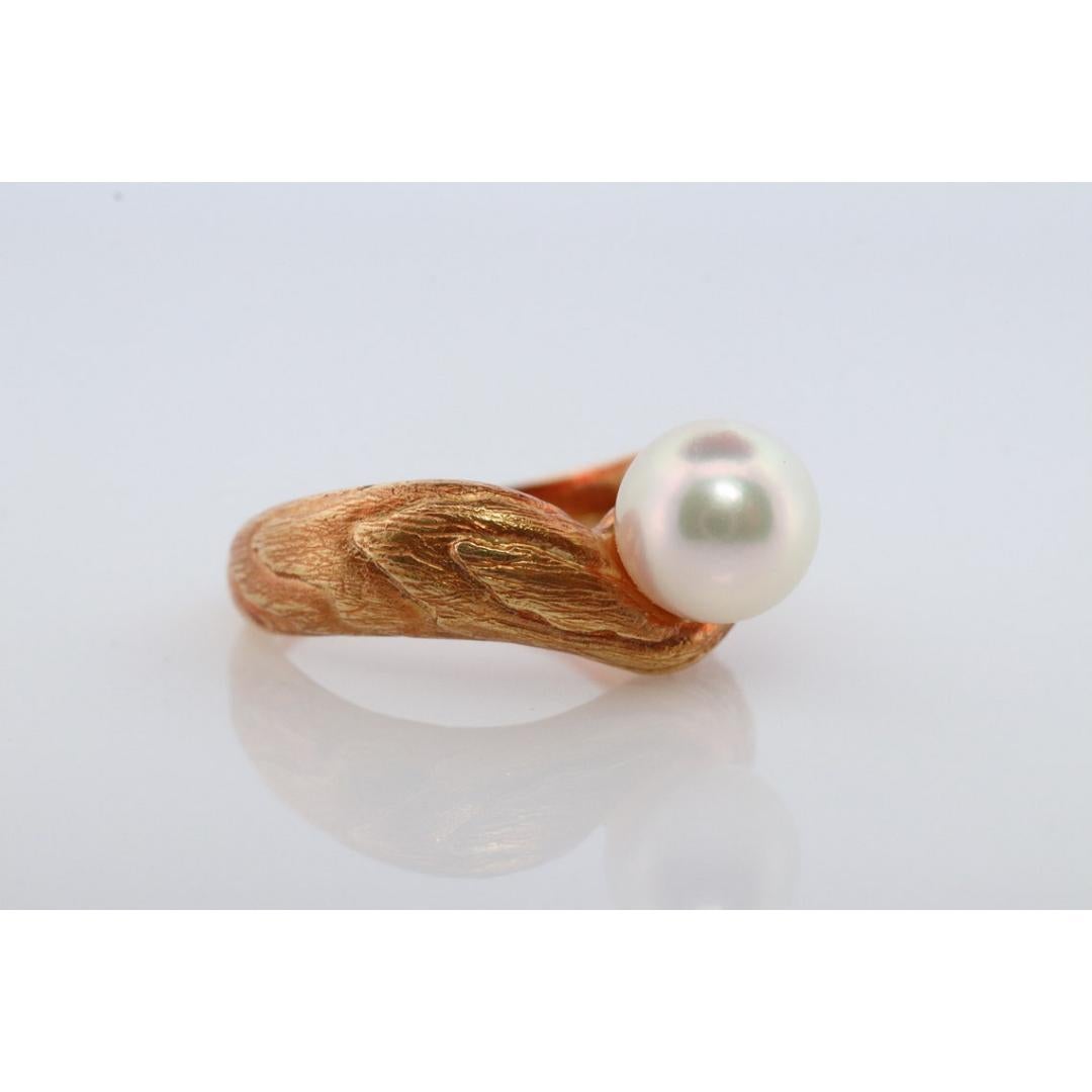 Round Cut Mikimoto Ring. Vintage 18k Gold Mikimoto Pearl and Diamond Solitaire. Mikimoto