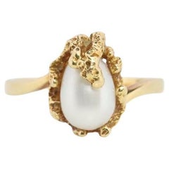 Mikimoto Ring. Vintage 18k Gold Mikimoto Pearl Solitaire. Mikimoto Pearl Natural