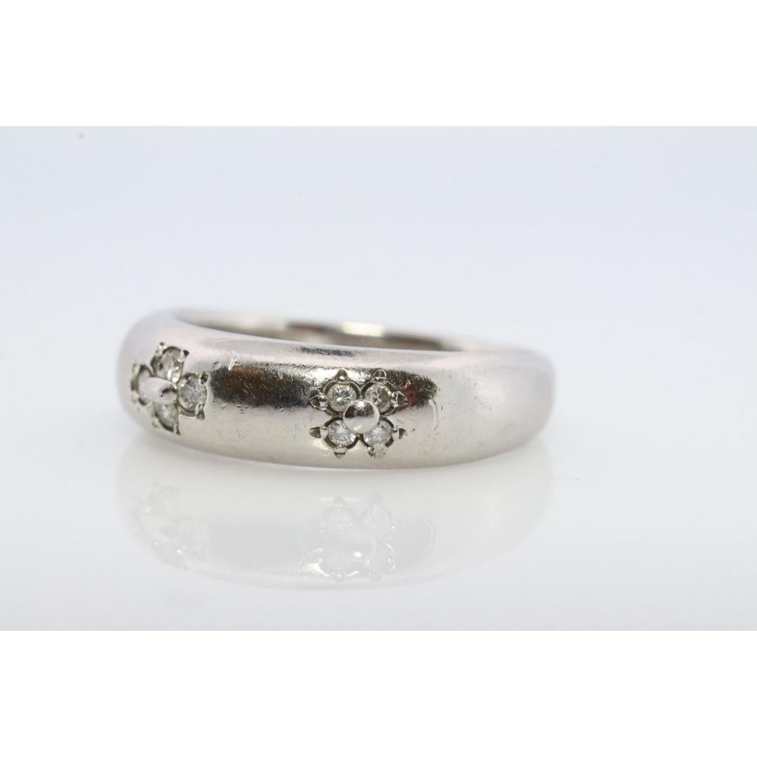 Women's Mikimoto Ring. Vintage Platinum Mikimoto Diamond Bezel set ring. For Sale