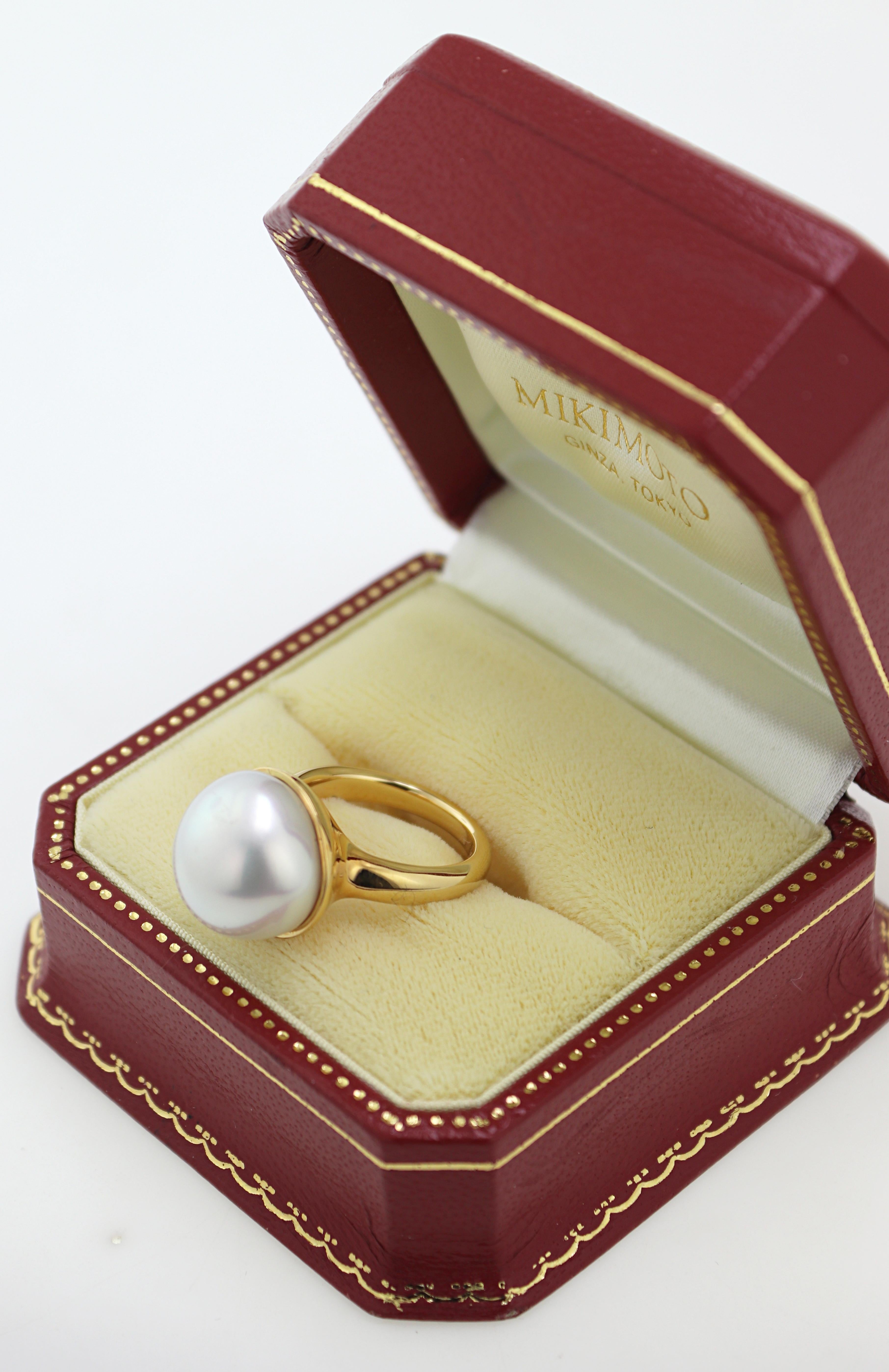 Artisan Mikimoto South Sea Cultured Pearl, Yellow Gold Ring For Sale