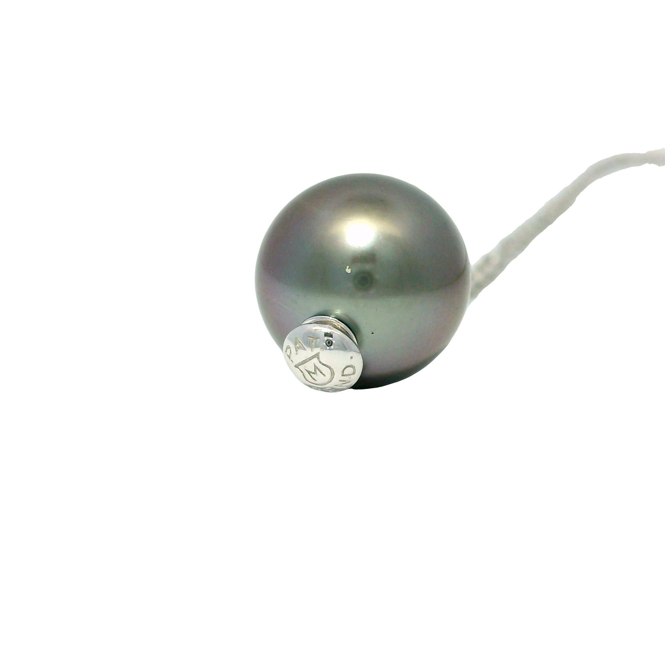 Mikimoto 18k White Gold Black South Sea Pearl & Natural Diamond Lariat Necklace

This is a very special Mikimoto Black South Sea Pearl and Diamond Drop Necklace. We have been buying estate jewelry for over 40 years, check out our storefront for