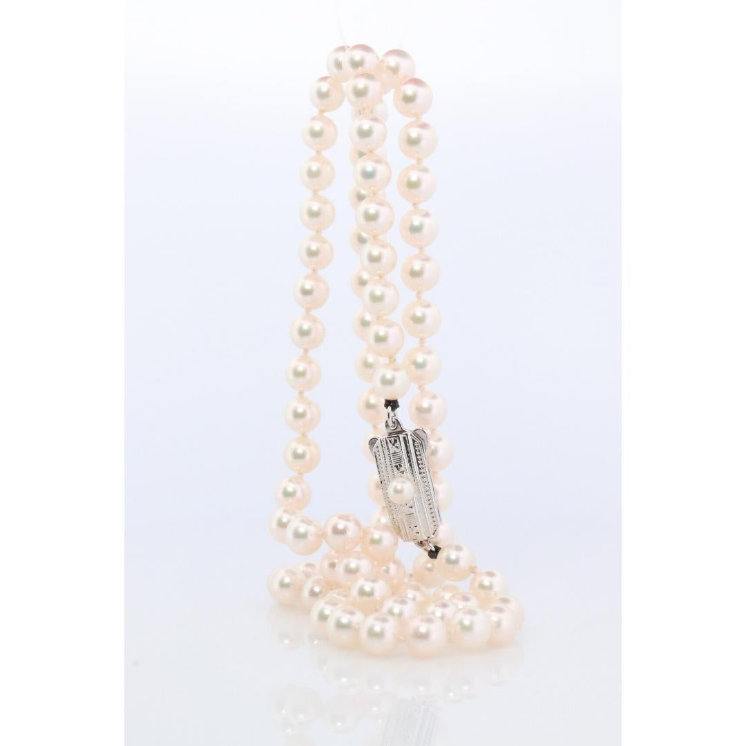 MIKIMOTO Sterlingsilber Perlenkette. 6 mm Perlen 20 Zoll Halskette. Echtes im Zustand „Gut“ in Port Charlotte, FL