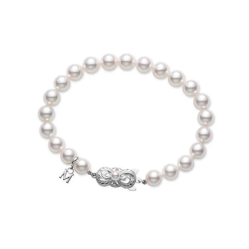 strand bracelet white gold clasp mikimoto