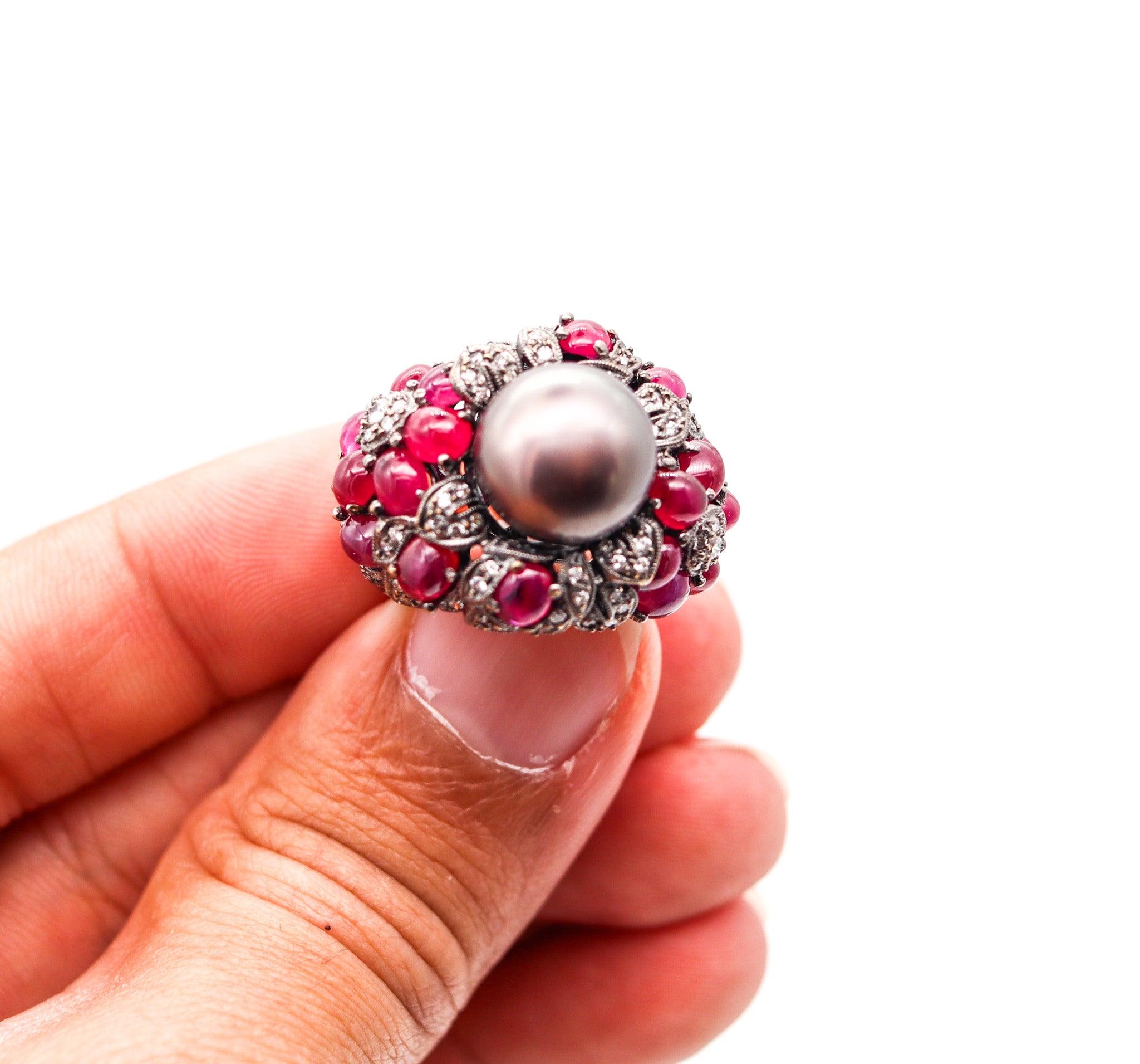 MIKIMOTO Tahitian Pearl Cocktail Ring 18Kt Gold With 9.33 Ctw Rubies & Diamonds For Sale 3