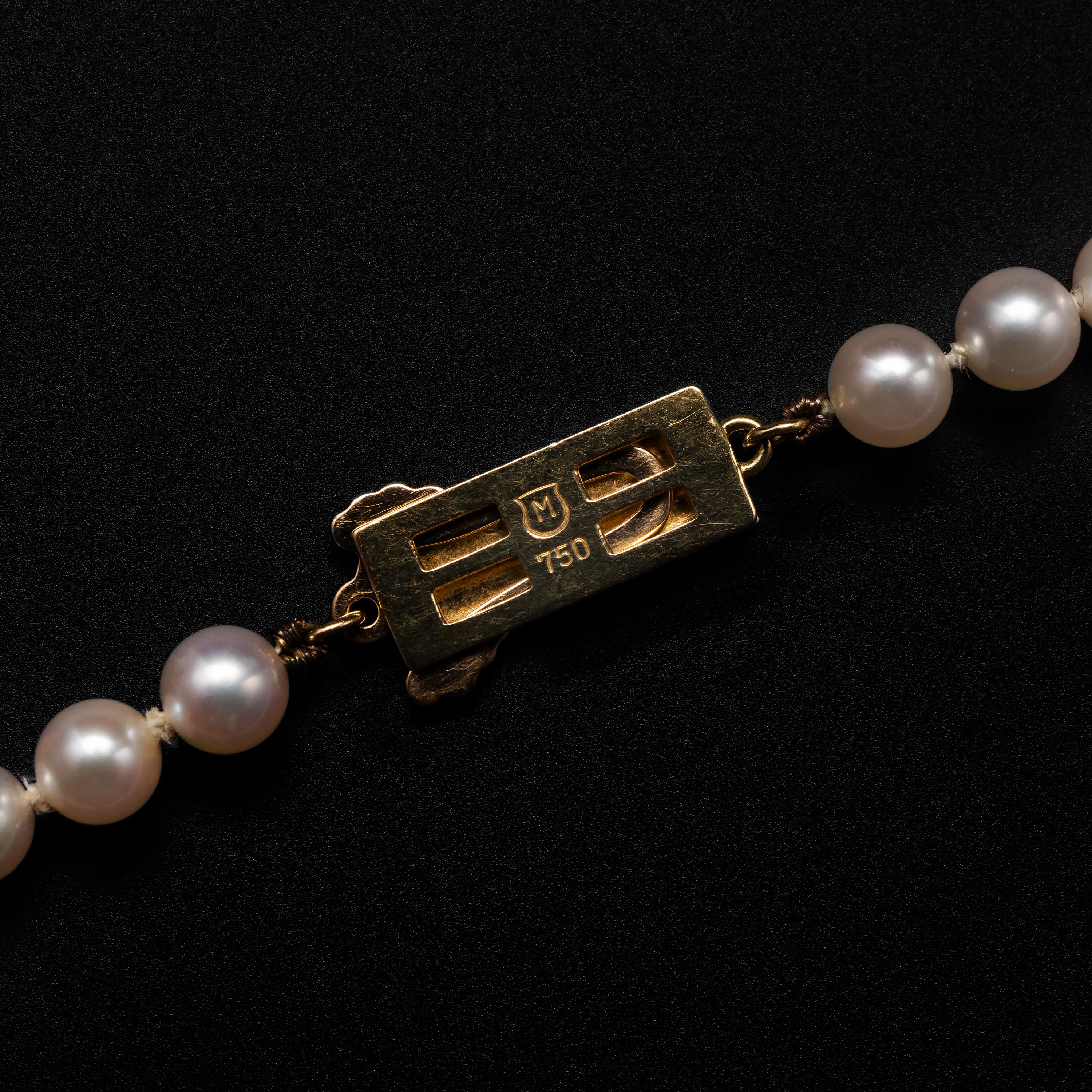 Modern Mikimoto Vintage Akoya Pearl Necklace Pristine