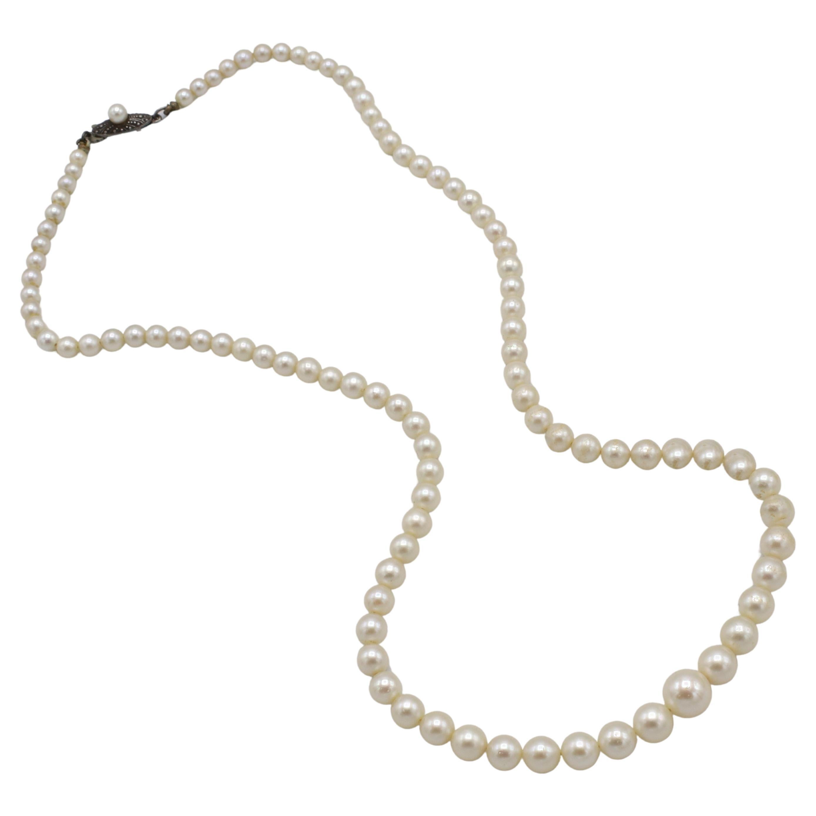 Retro Mikimoto Vintage Cultured Pearl Graduated Necklace Sterling Silver Clasp