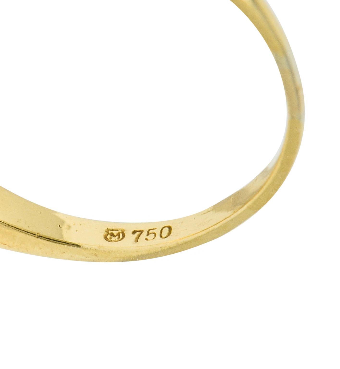 Mikimoto Vintage Diamond Cultured Pearl 18 Karat Gold Cluster Ring 3