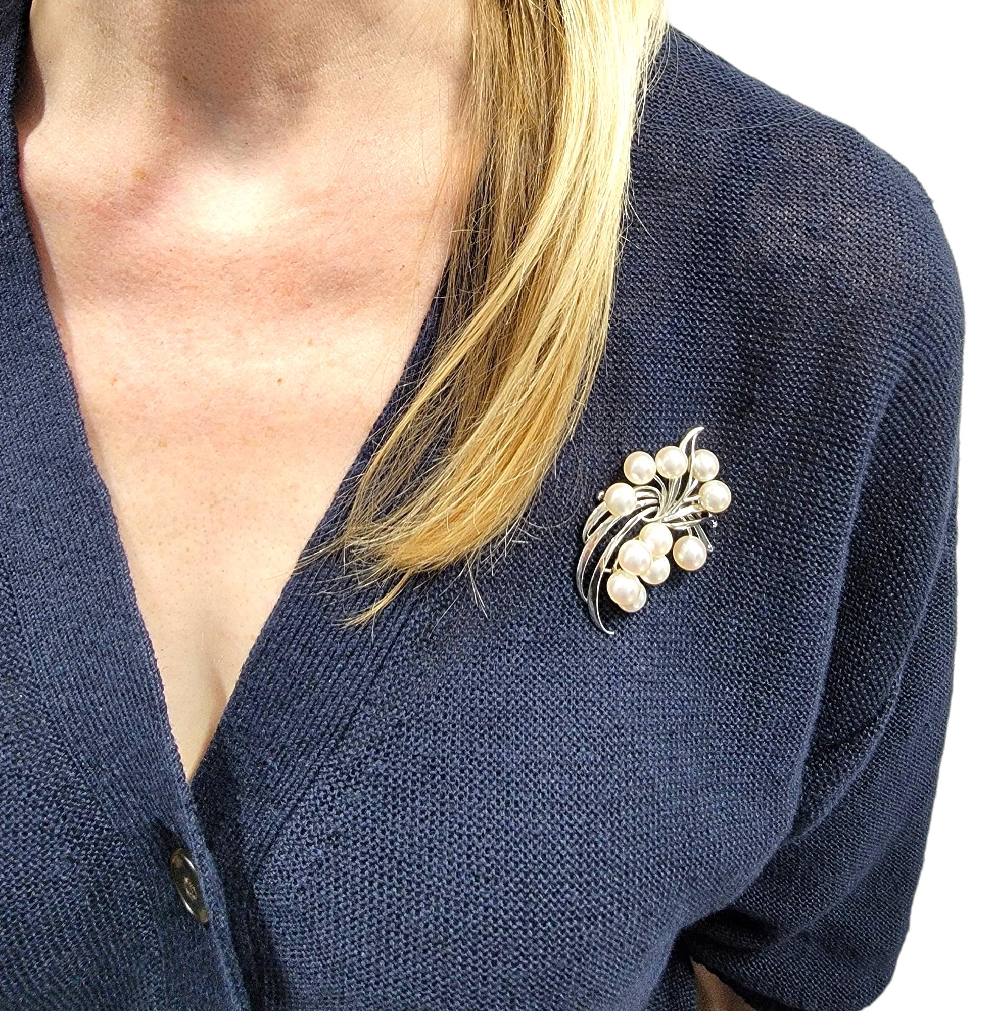 Mikimoto White Akoya Cultured Pearl Spray Brooch Set in 14 Karat White Gold For Sale 1