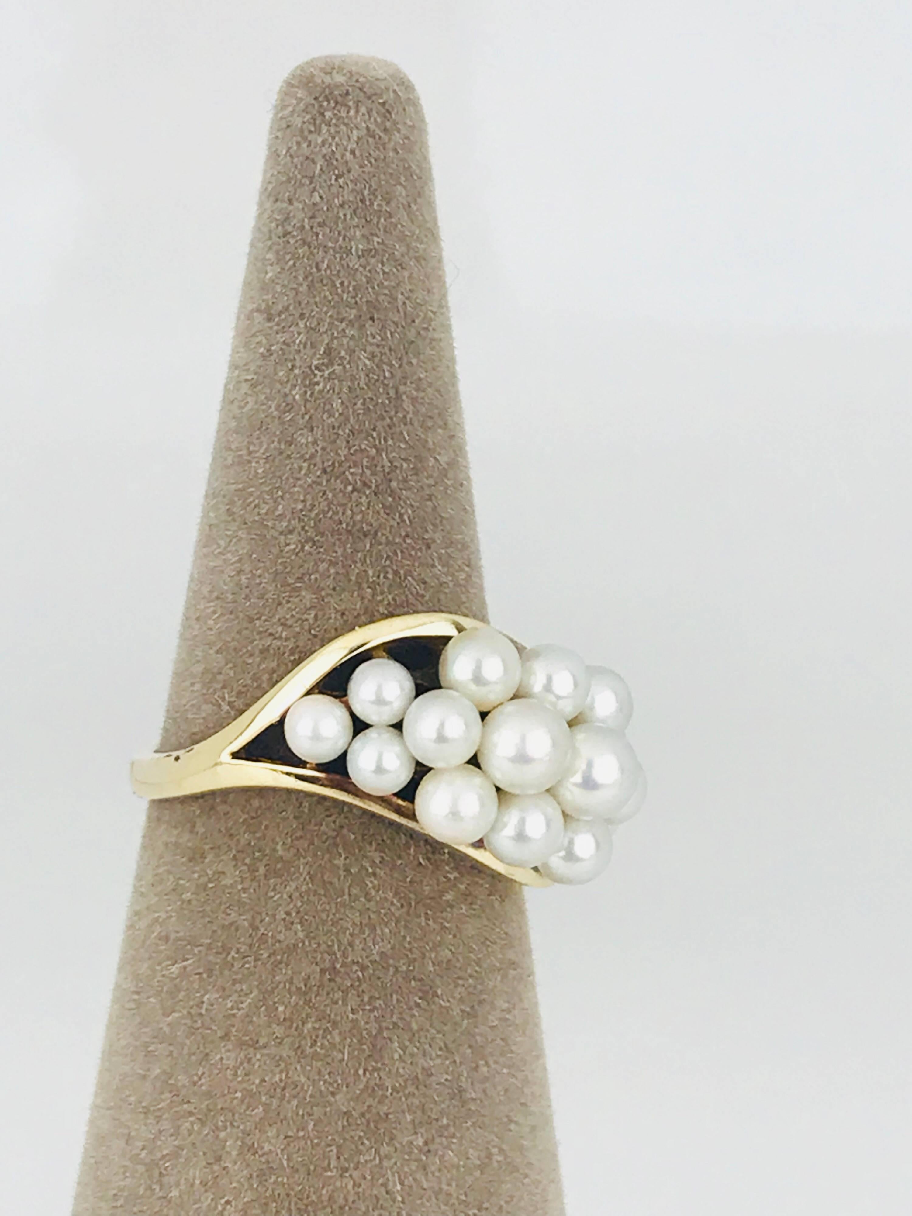 Women's Mikimoto, White Pearl Cluster 14 Karat Yellow Gold Ring For Sale