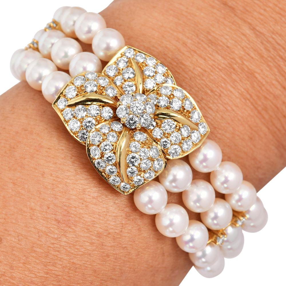 Mikimotto Bracciale a tre fili con perle e diamanti in oro 18 carati 3