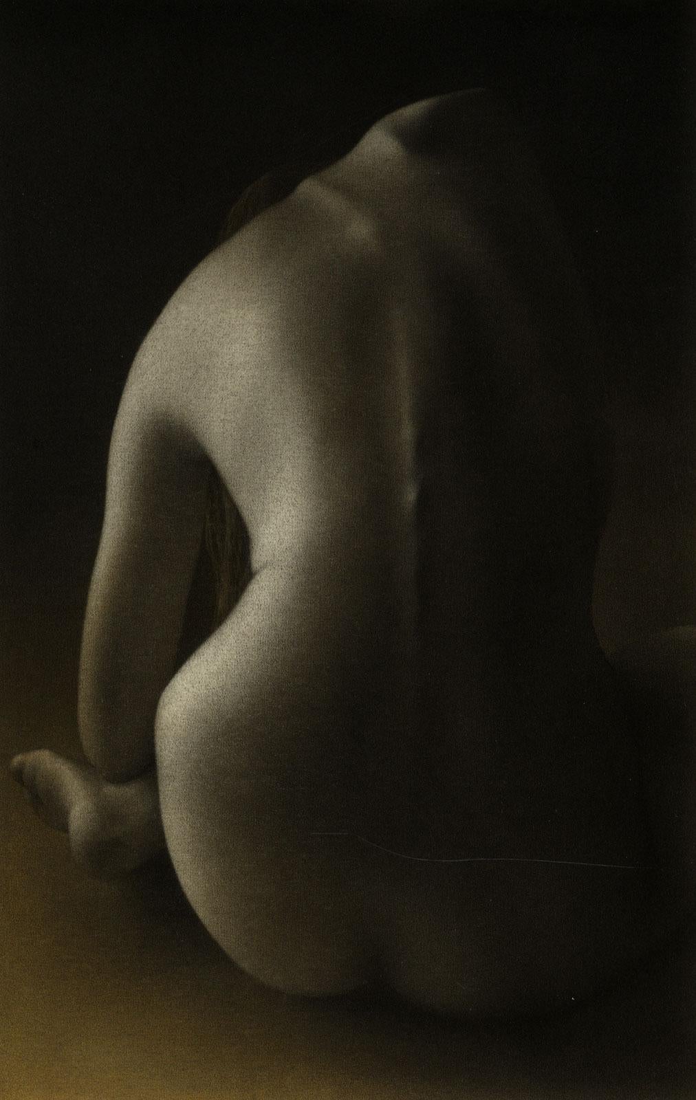 Mikio Watanabe Nude Print - Dos III (A young nude woman seen from the back)