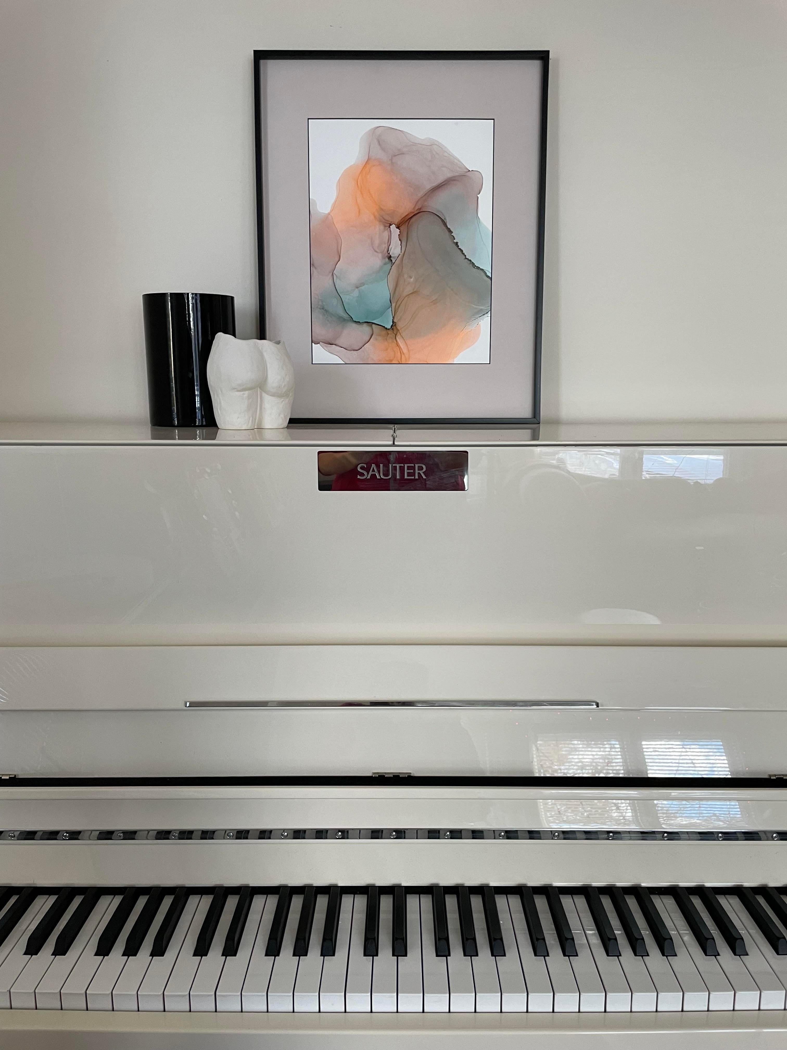 Senza titolo - arte d'astrazione, realizzata in arancione, turchese e marrone - Art di Mila Akopova