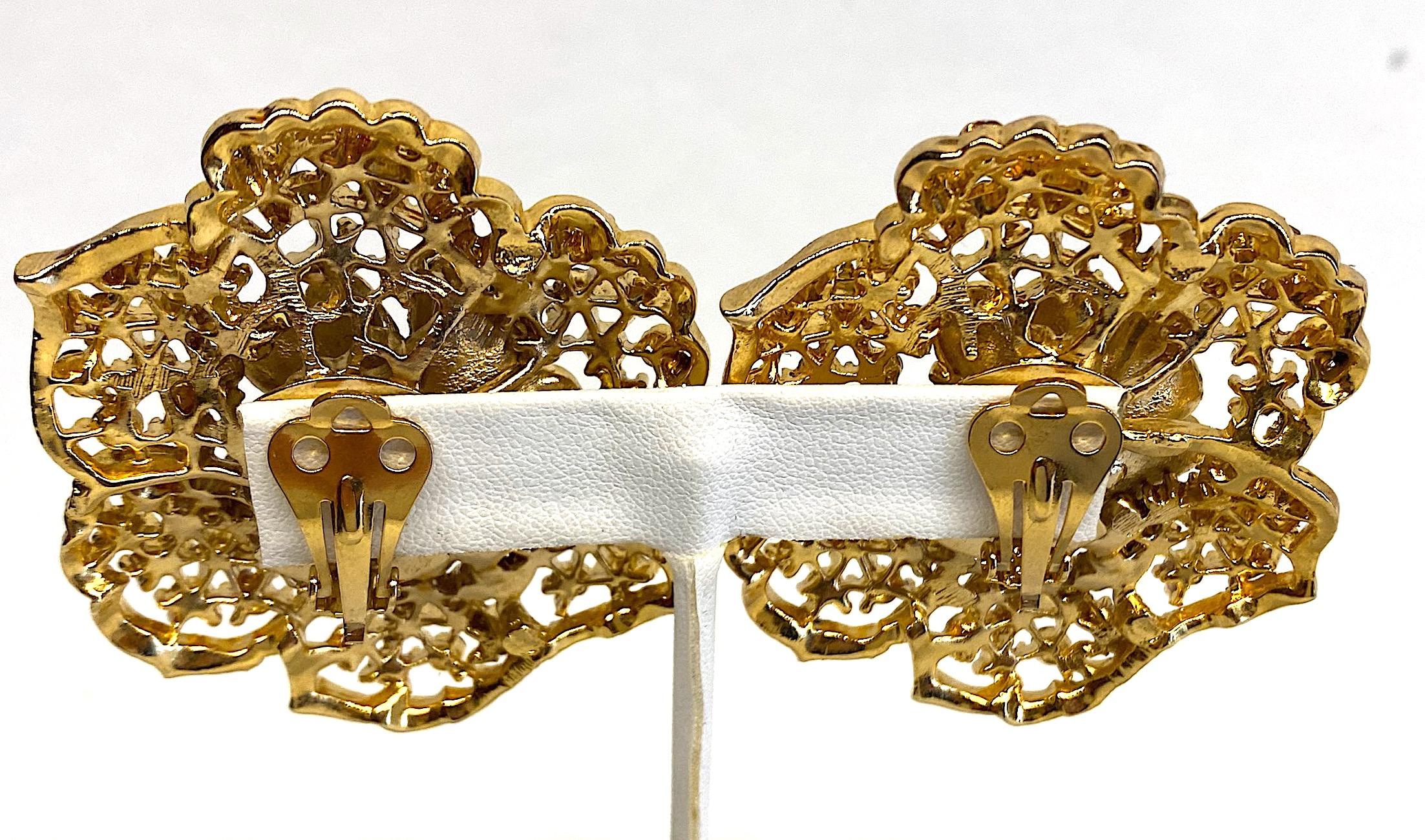 Mila Schön Gold 1980s Large Gold & Black Enamel Flower Earrings In Excellent Condition In New York, NY