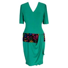 Mila Schon Vestido de noche enfundado en seda verde