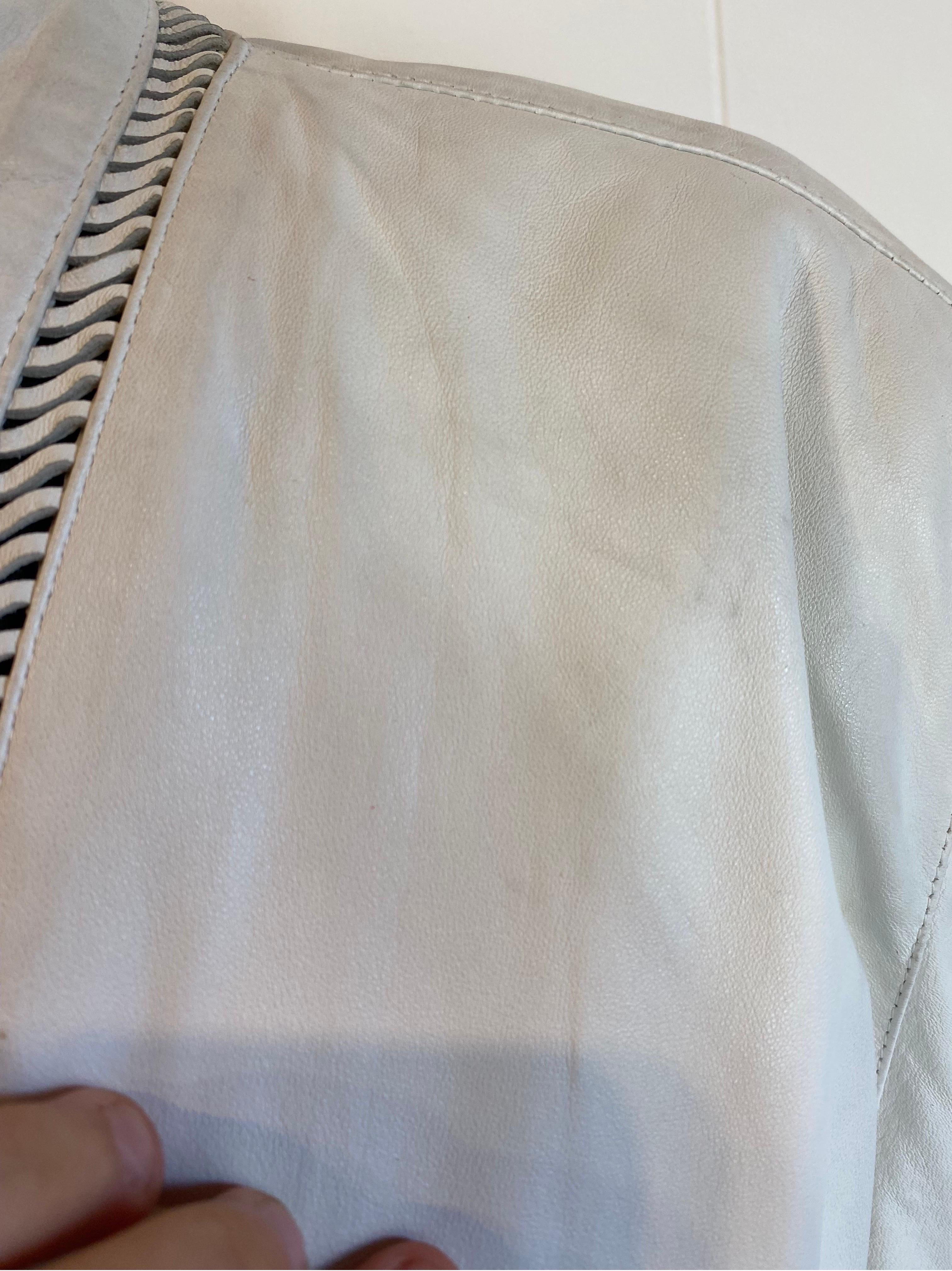 Giacca bomber in pelle bianca Mila Schön in vendita 1
