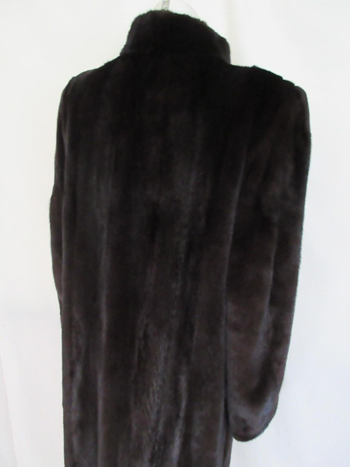 MILADY Paris Brauner Mantel aus geschorenem Nerzpelz  im Zustand „Gut“ im Angebot in Amsterdam, NL
