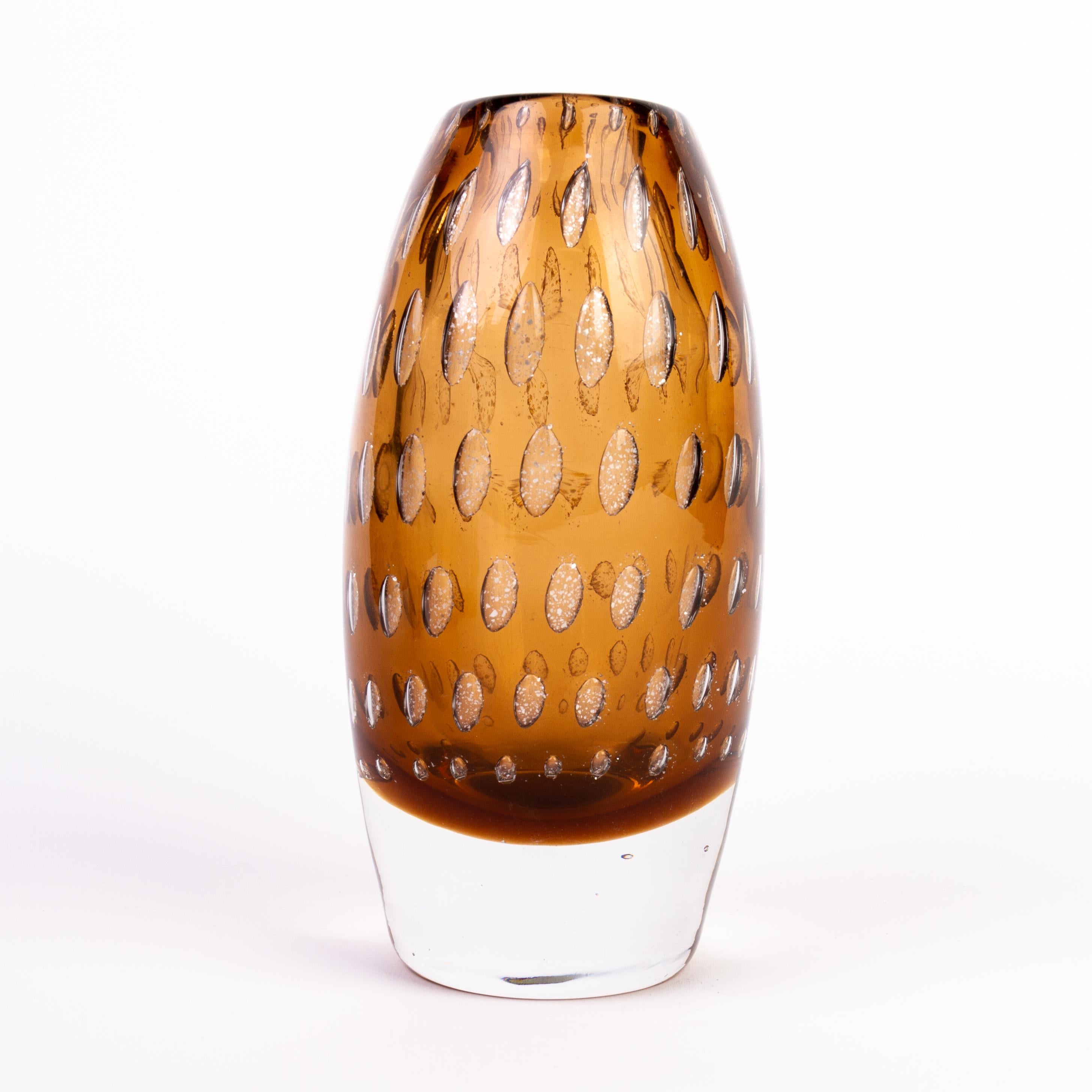 Milan Metelak Harrachov Vaso in vetro di design ceco

Da una collezione privata
Spedizione internazionale gratuita

