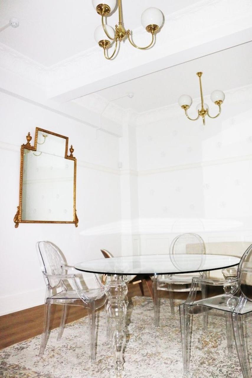 XXIe siècle et contemporain Table ronde en verre de Milan en vente