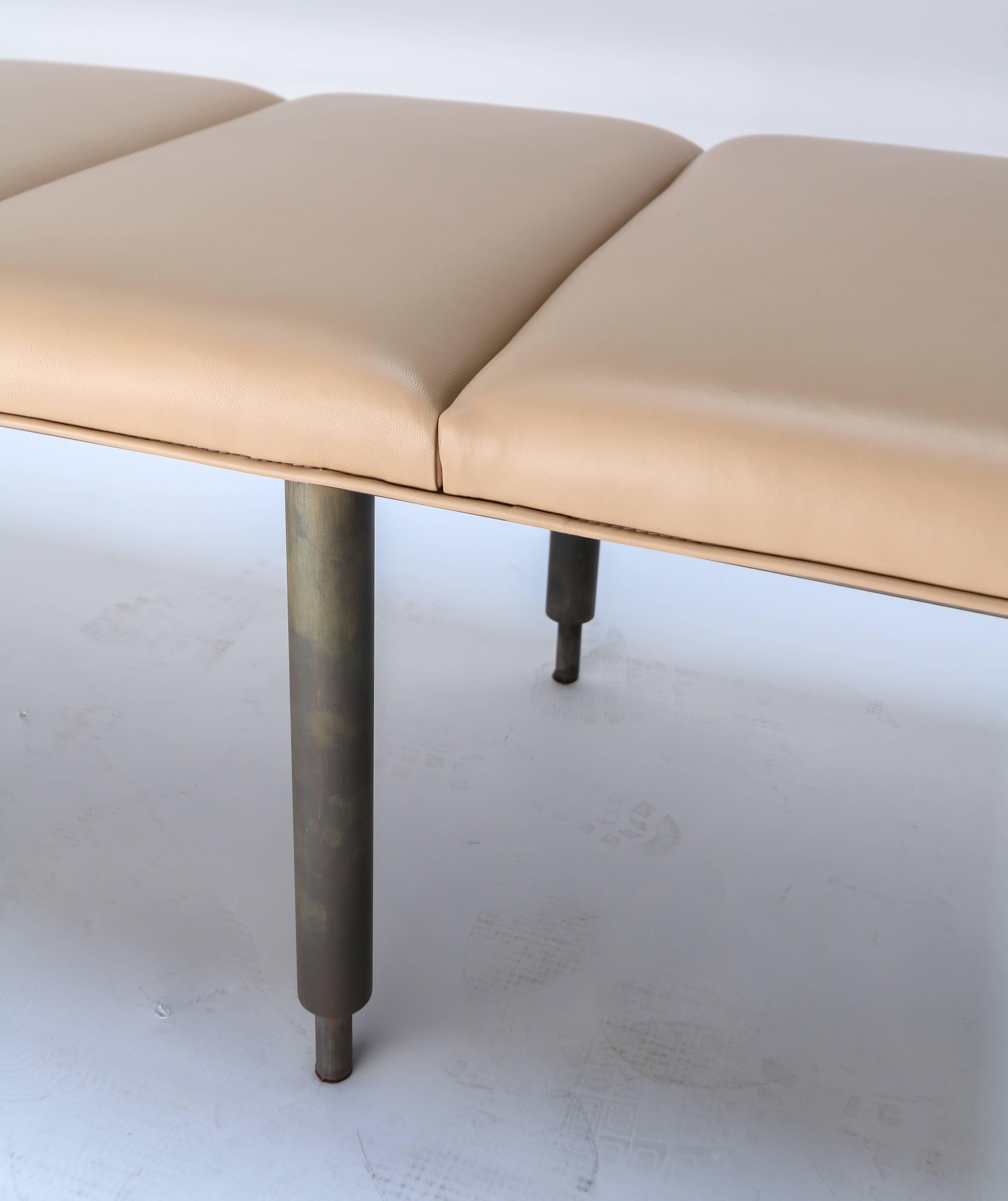 Milano Custom Metal Bench with Beige Leather Seat by Adesso Imports In New Condition For Sale In Los Angeles, CA
