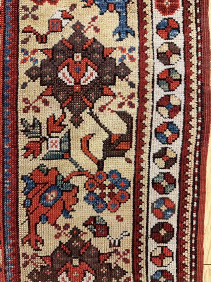 Alfombra de oración Milas en Bueno estado para la venta en NEW YORK, NY
