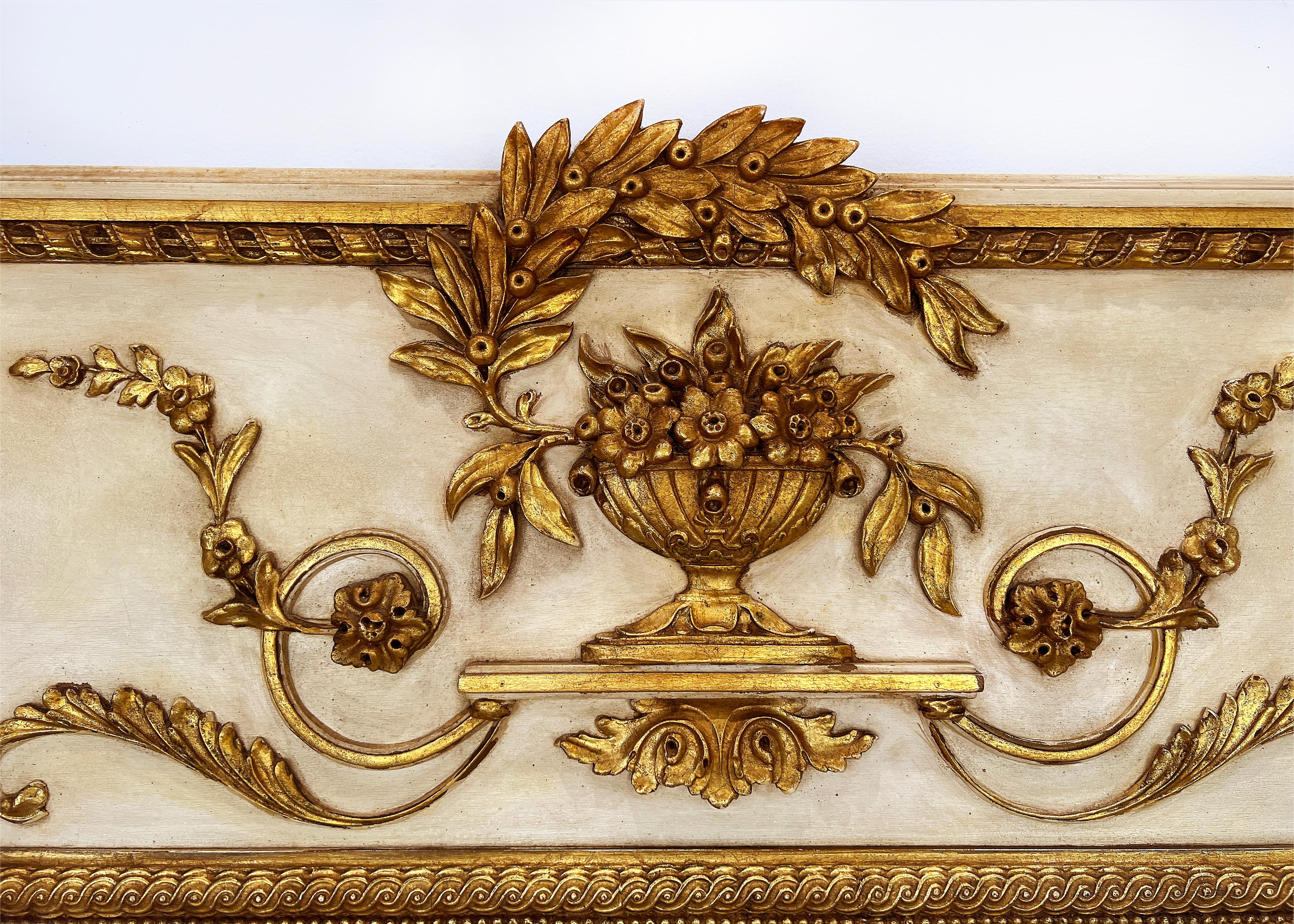 Neoclassical Revival Milch & Son Neoclassical Giltwood Trumeau Style Mirror, 1960s, Italy
