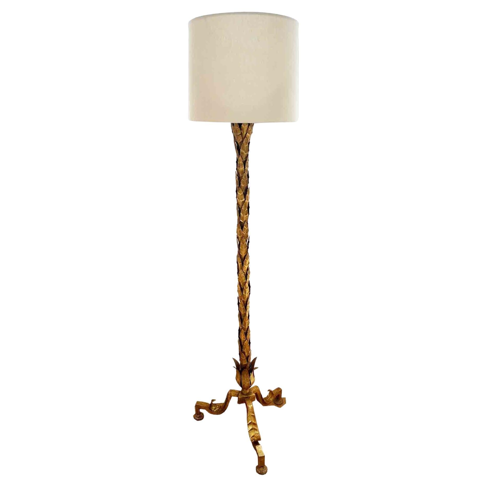 Lámpara de pie de acero dulce con pantalla de lino beige en venta