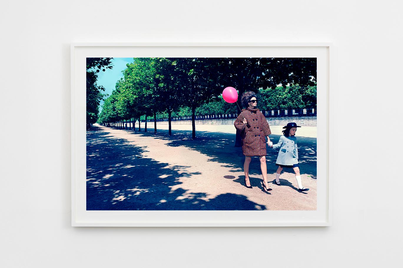 A Family Portrait #1, 2011 - Miles Aldridge (Colour Photography) For Sale 1