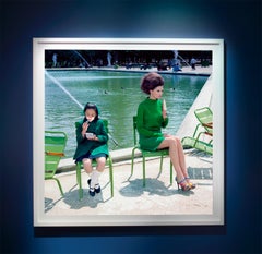 Ein Familienporträt #13 - Miles Aldridge, Farbe, Frau, Kind, Familie, Sommer