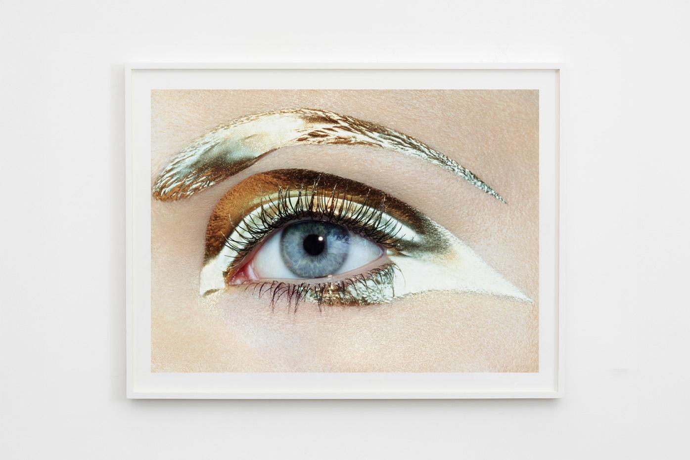 Bold Gold #1, 2006 - Miles Aldridge (Colour Photography) For Sale 1