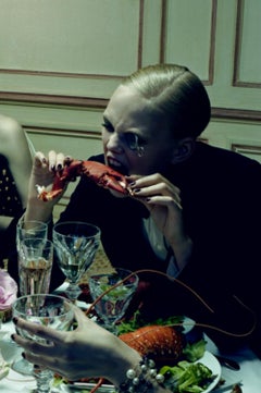 Dinner Party #4 - Miles Aldridge, Frau, Mode, Erotik, Modell, Blumen, Lebensmittel