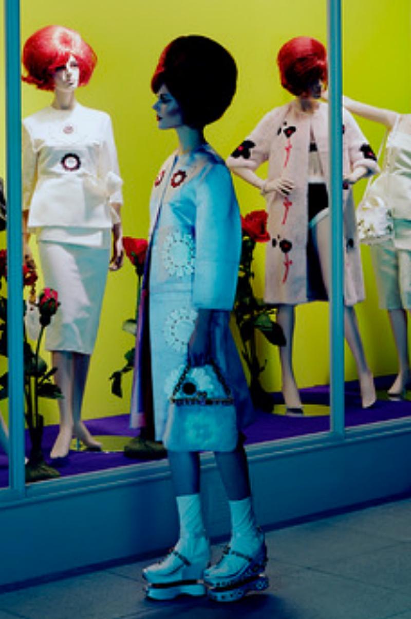 Mannequin Thriller #1 Miles Aldridge, Frau, Mannequin, Mode, Puppe, Modell im Angebot 1