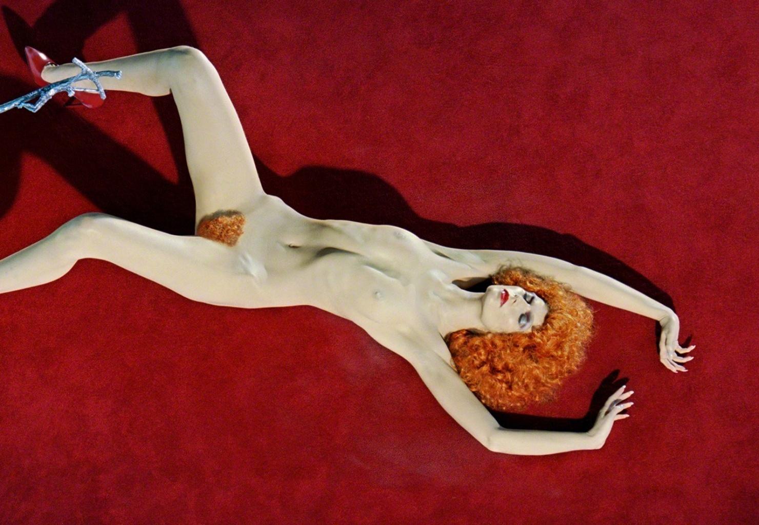 The Ninth Hour (after Cattelan) – Miles Aldridge, Woman, Fashion, Erotic, Nude For Sale 1