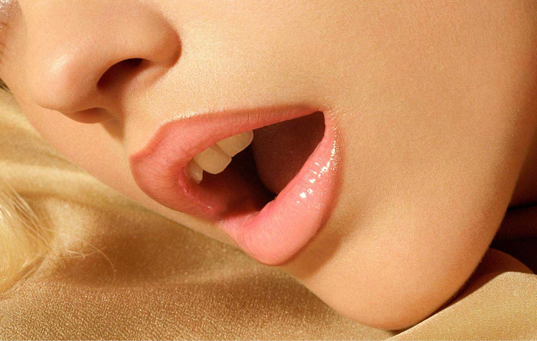 Venus Smile #5 - Miles Aldridge, donna, moda, make up, griglia, pop art, colore in vendita 2