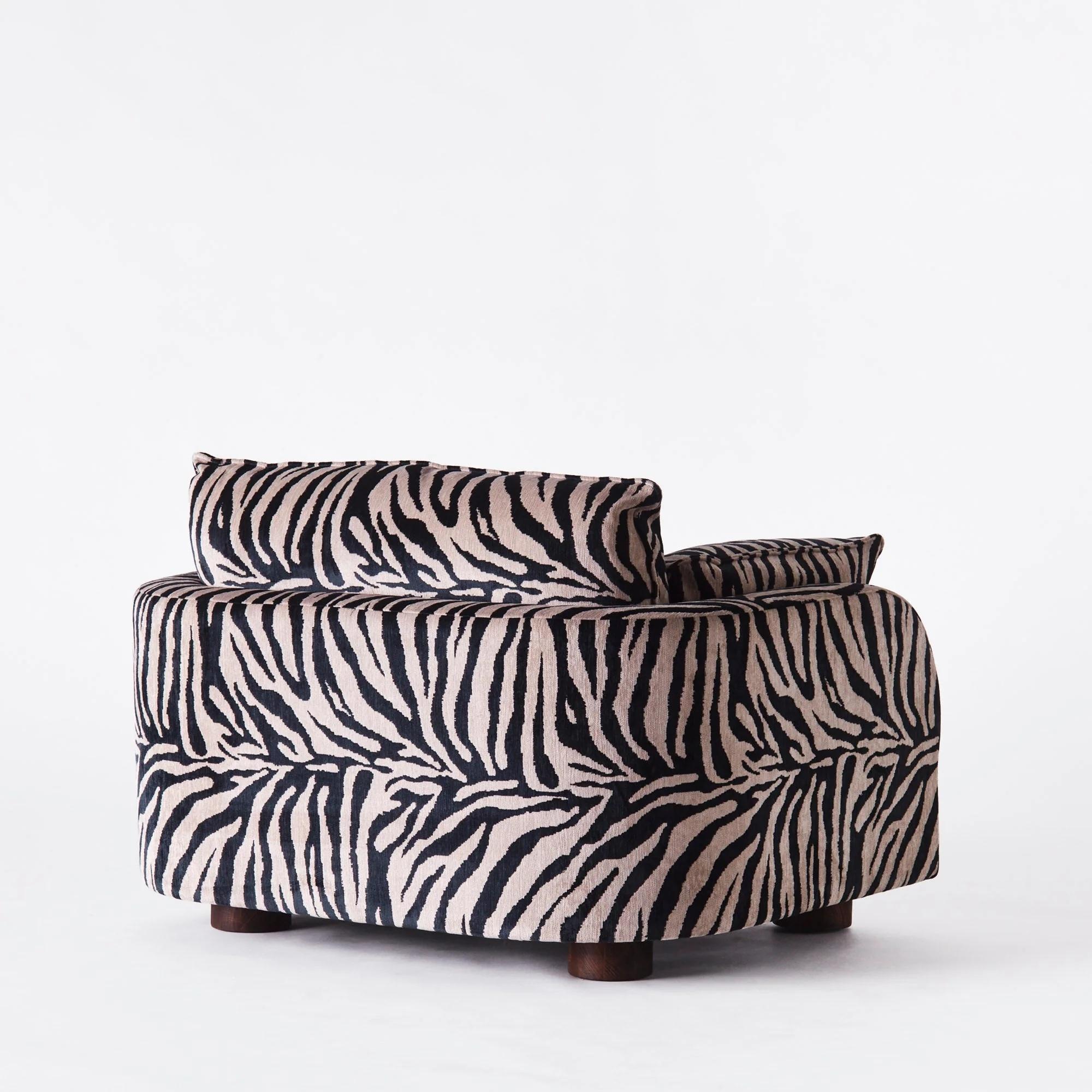 Miles Liebessitz Zebra (Moderne der Mitte des Jahrhunderts) im Angebot