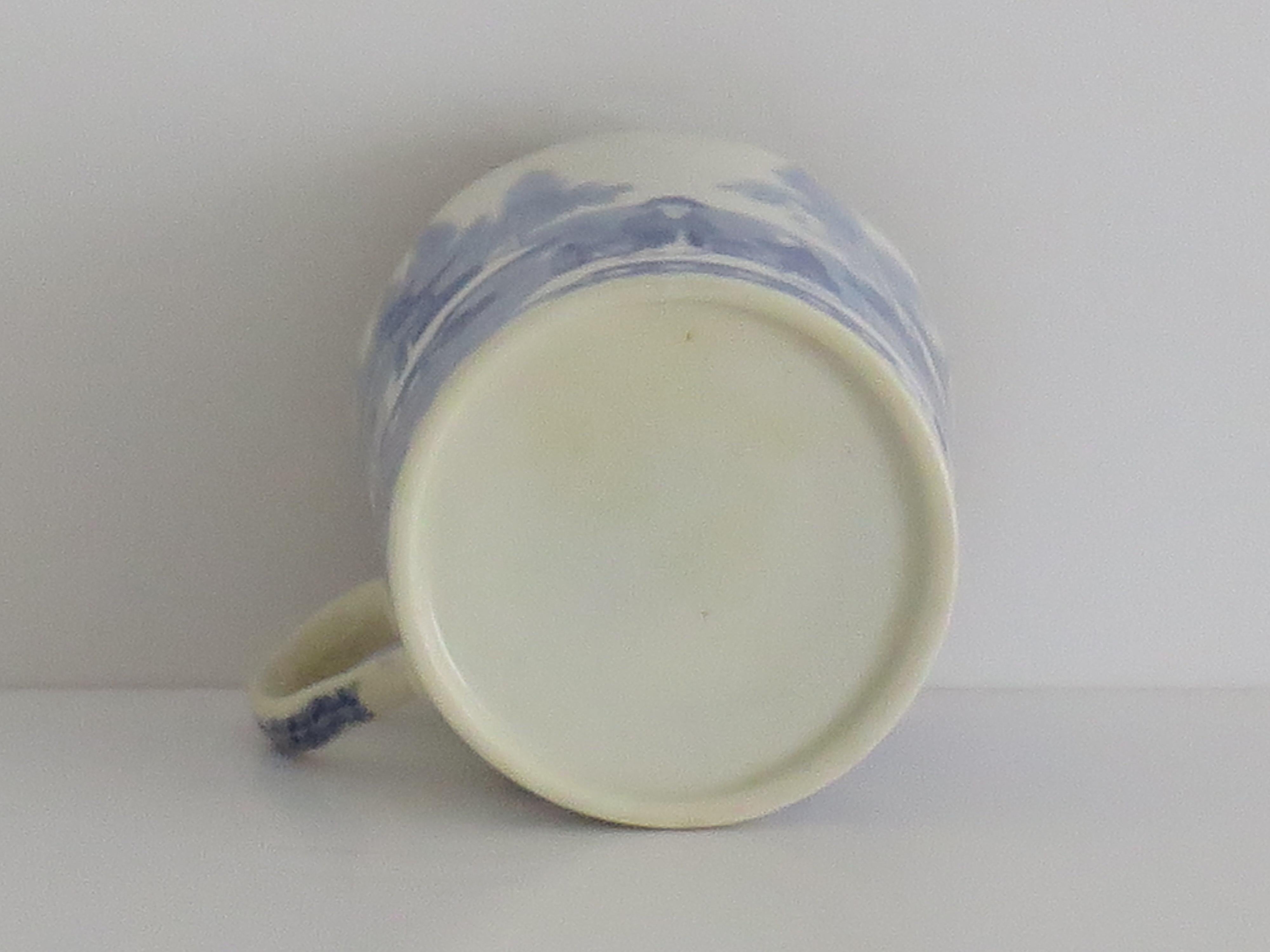 Miles Mason Coffee Can Porcelain Chinamen on Verandah Pattern, circa 1805 2