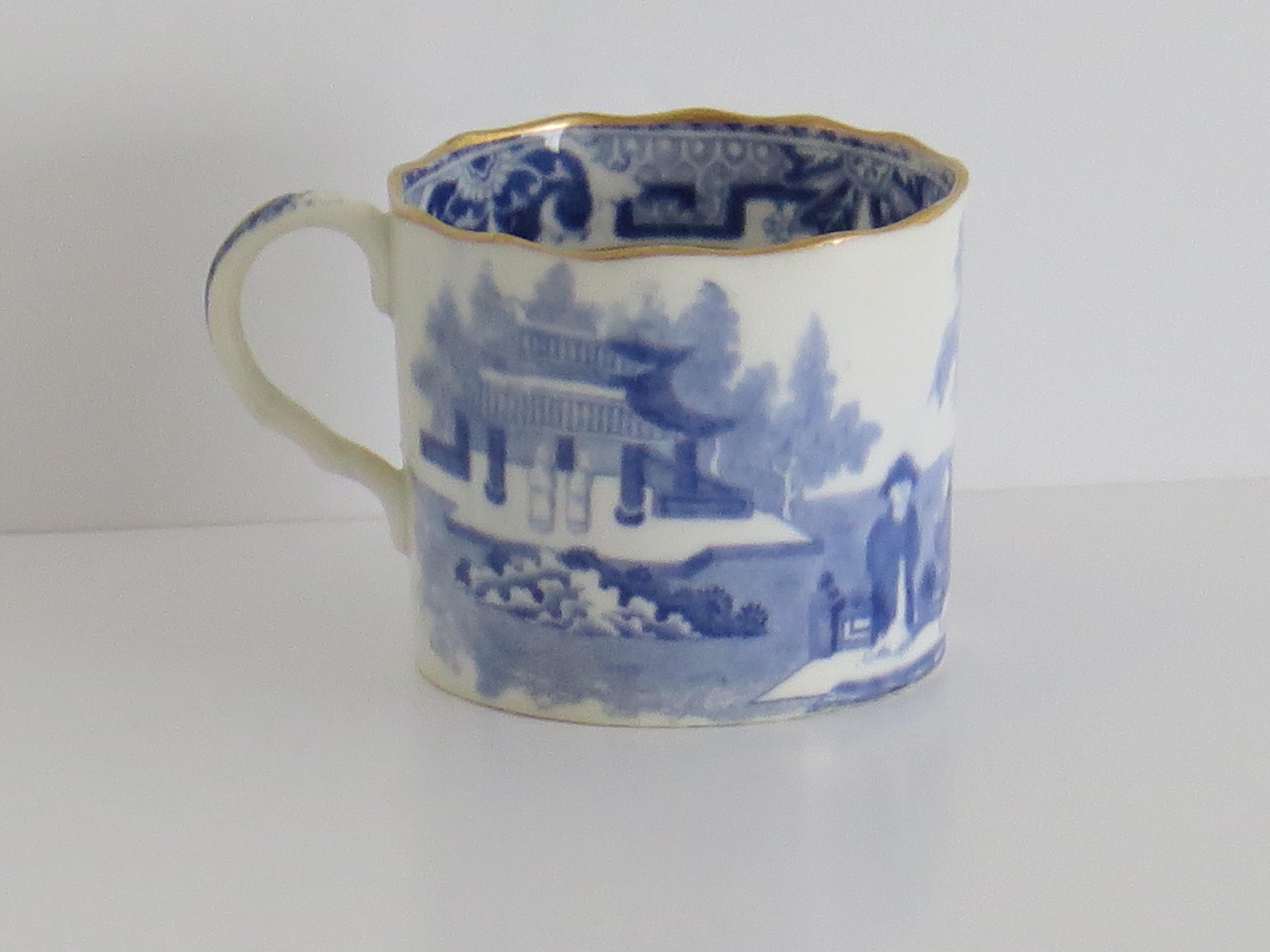 Miles Mason Coffee Can & Saucer Porcelain Chinamen on Verandah Pattern, Ca 1805 For Sale 4