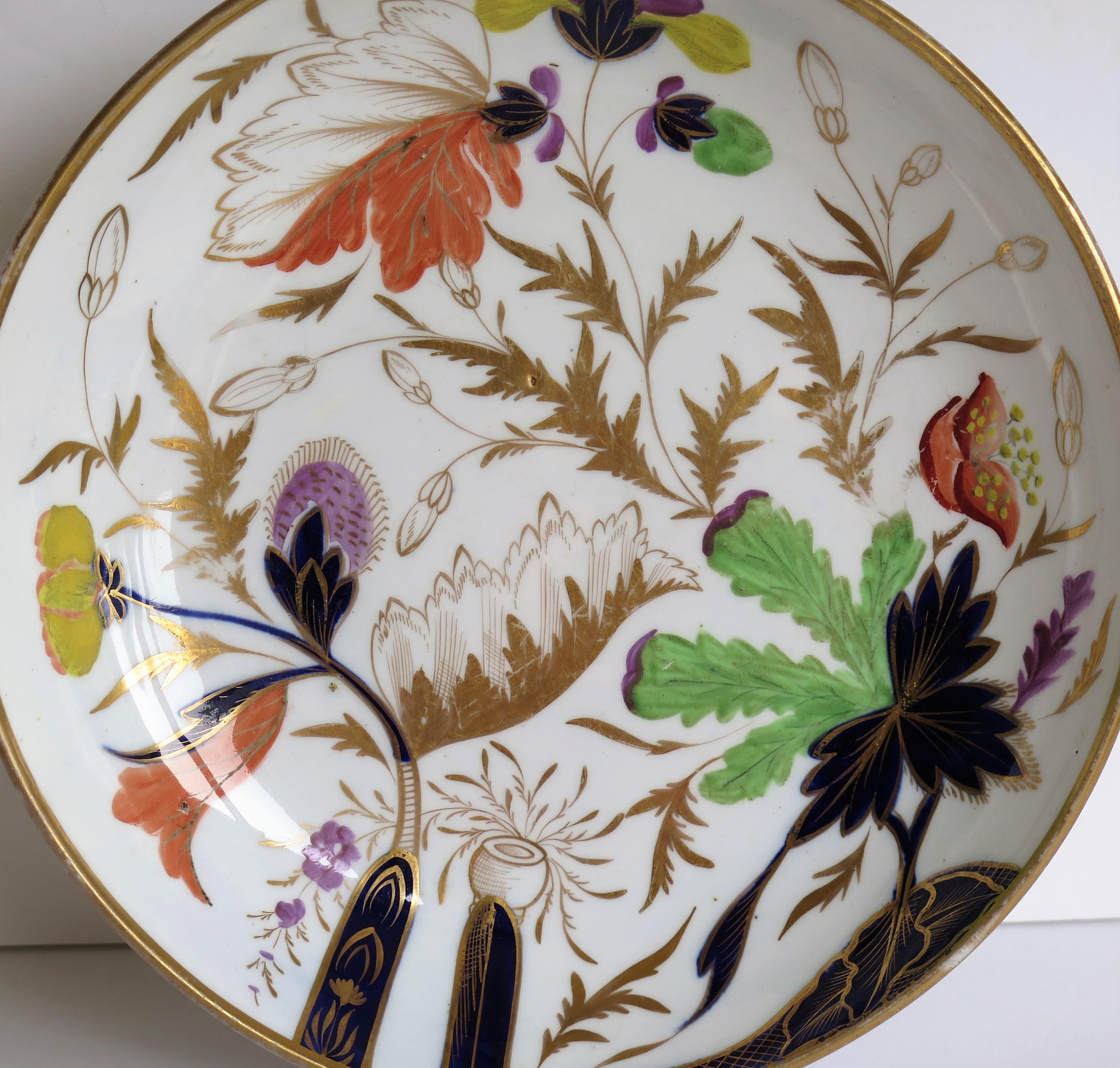 Miles Mason English Georgian Porcelain Deep Plate or Dish Hand Painted, Ca. 1806 In Good Condition In Lincoln, Lincolnshire