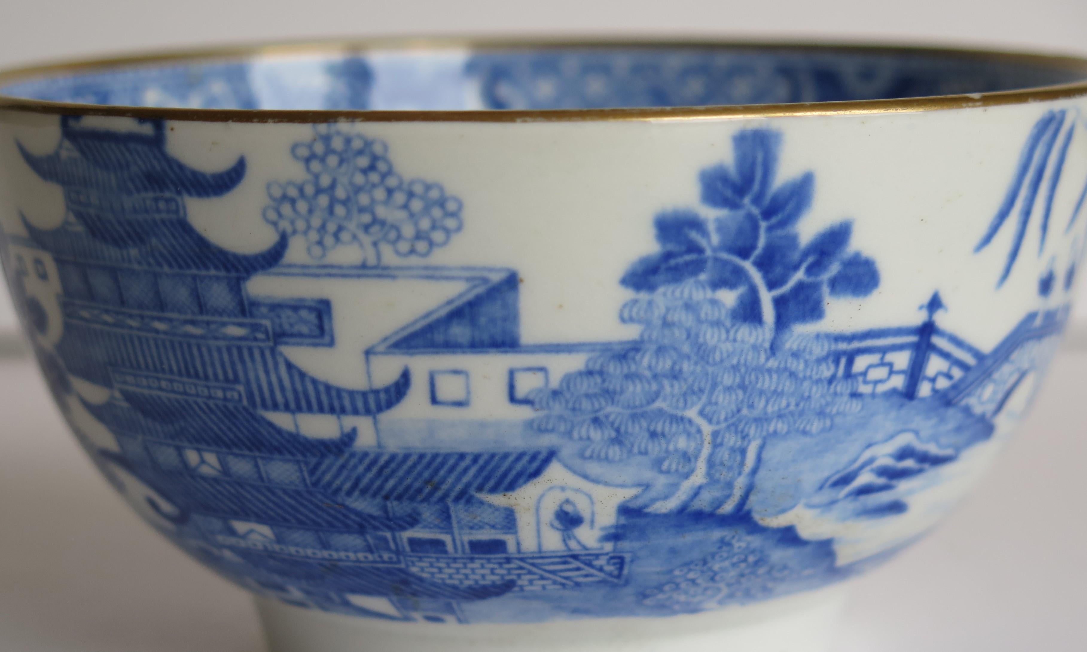 Miles Mason Porcelain Bowl Blue and White Broseley Pattern, English, circa 1805 10