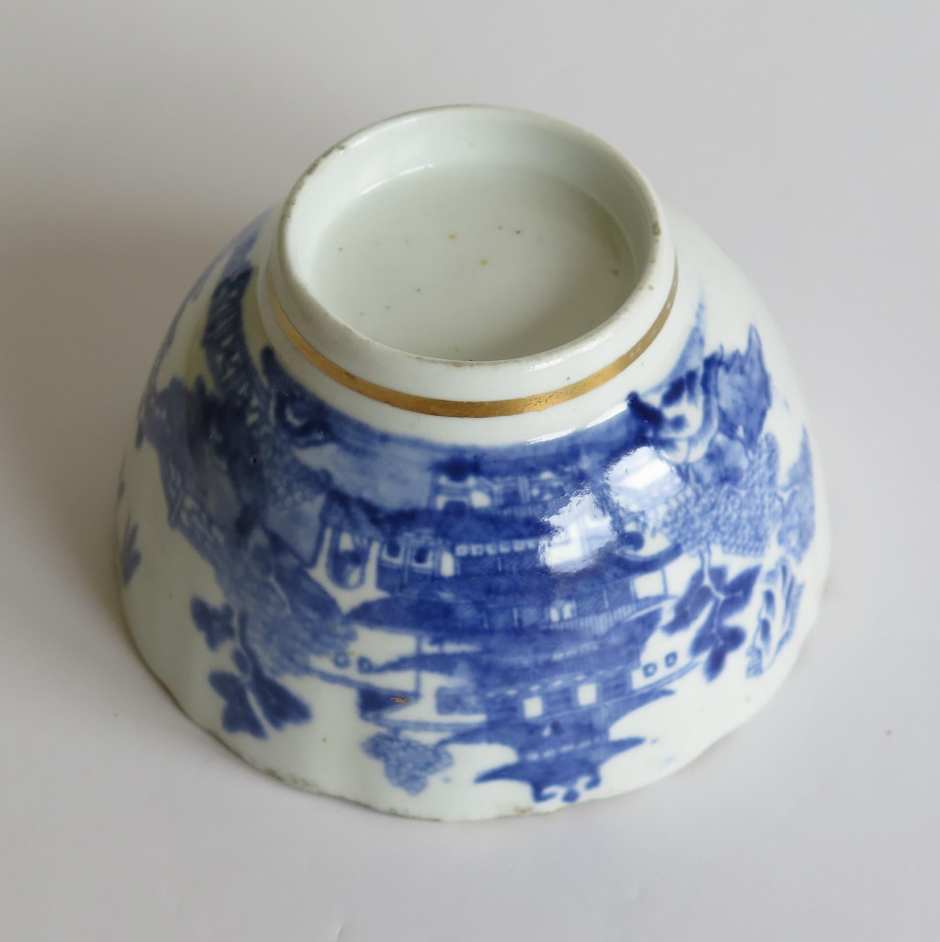Miles Mason Porcelain Bowl Blue and White Pagoda Pattern, English, circa 1805 9