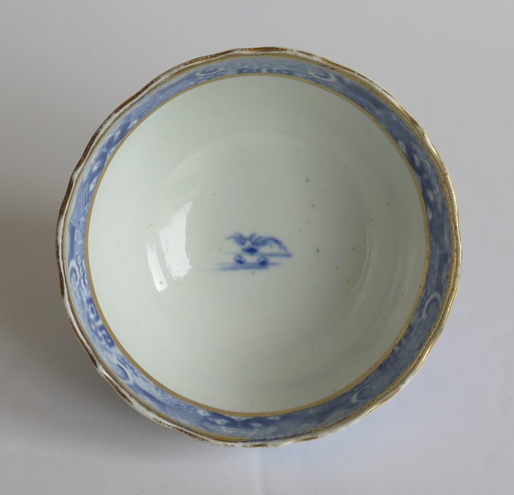 Miles Mason Porcelain Bowl Blue and White Pagoda Pattern, English, circa 1805 6