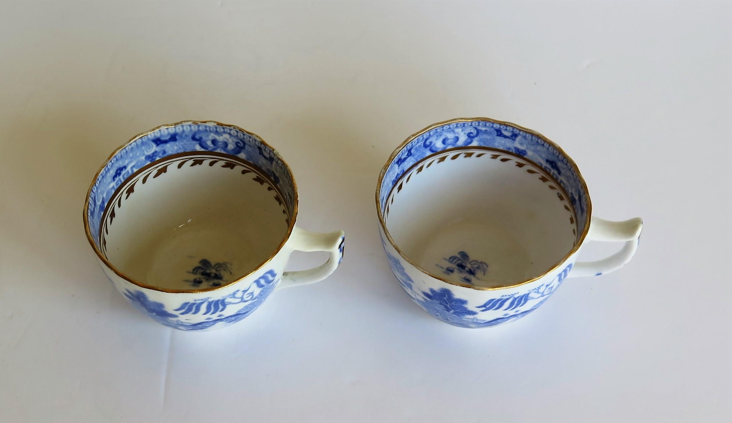Miles Mason Porcelain Pair of Tea Cups Broseley Blue and White Pattern, Ca 1805 8
