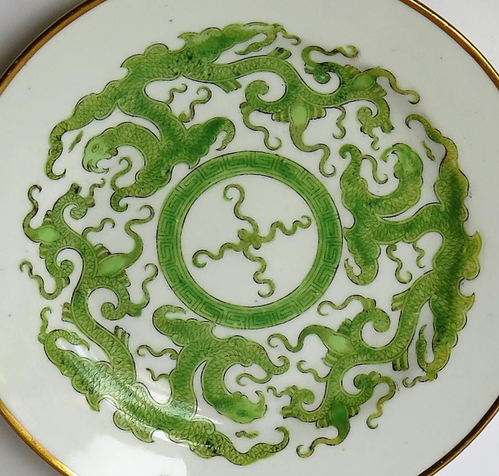 Georgian Miles Mason Porcelain Plate in Green Chinese Dragon Pattern, circa 1808 6