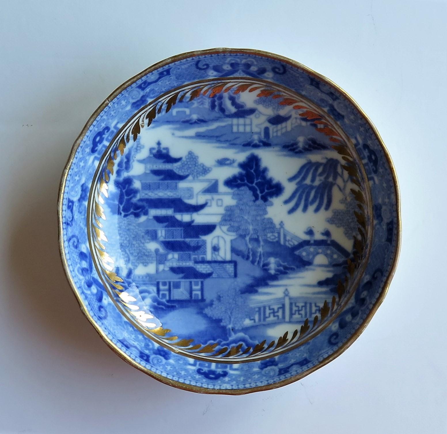 Glazed Miles Mason Porcelain Saucer Dish Blue and White Gilded Broseley Pattern Ca 1805