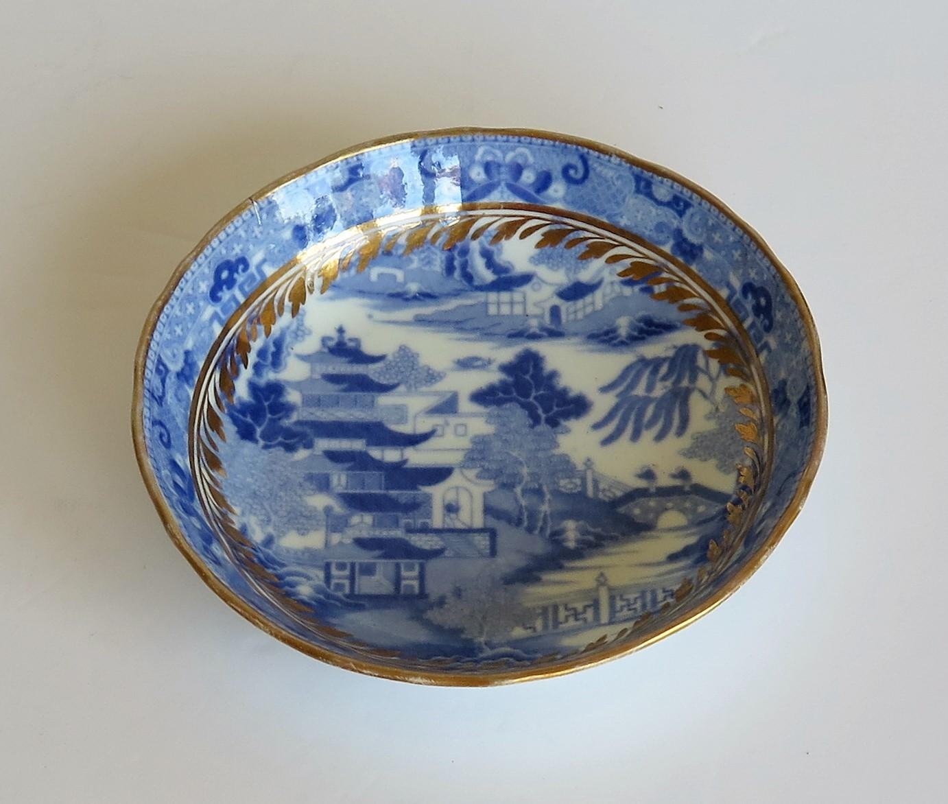 Miles Mason Porcelain Saucer Dish Blue and White Gilded Broseley Pattern Ca 1805 2