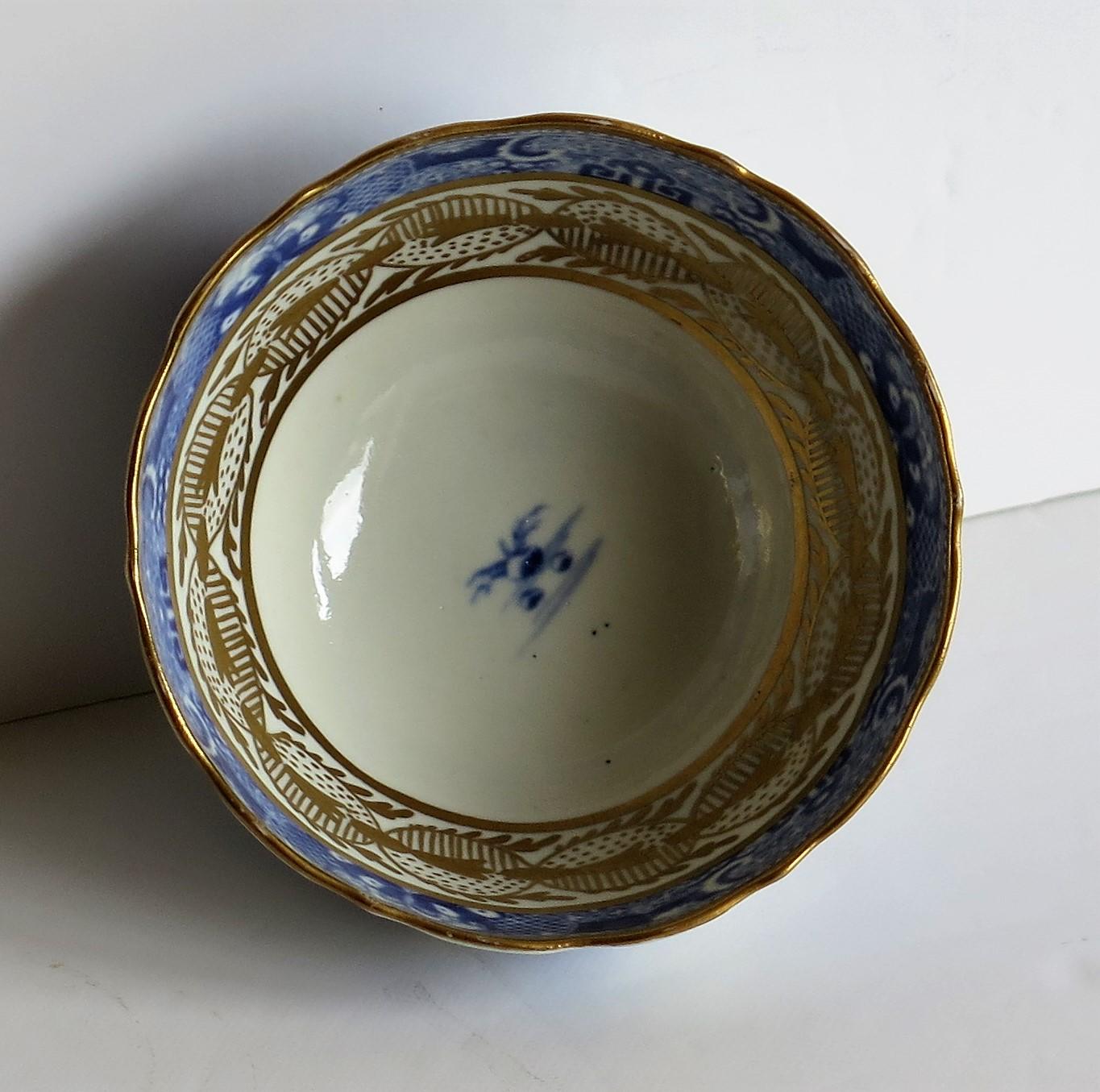 Miles Mason Porcelain Trio Blue and White Broseley Gilded Willow Ptn 50, Ca 1808 5